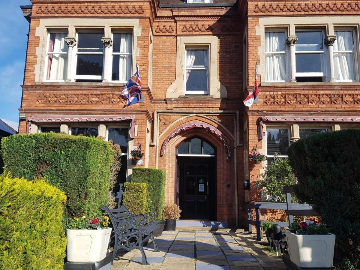 The Lismore Hotel Банбери Экстерьер фото