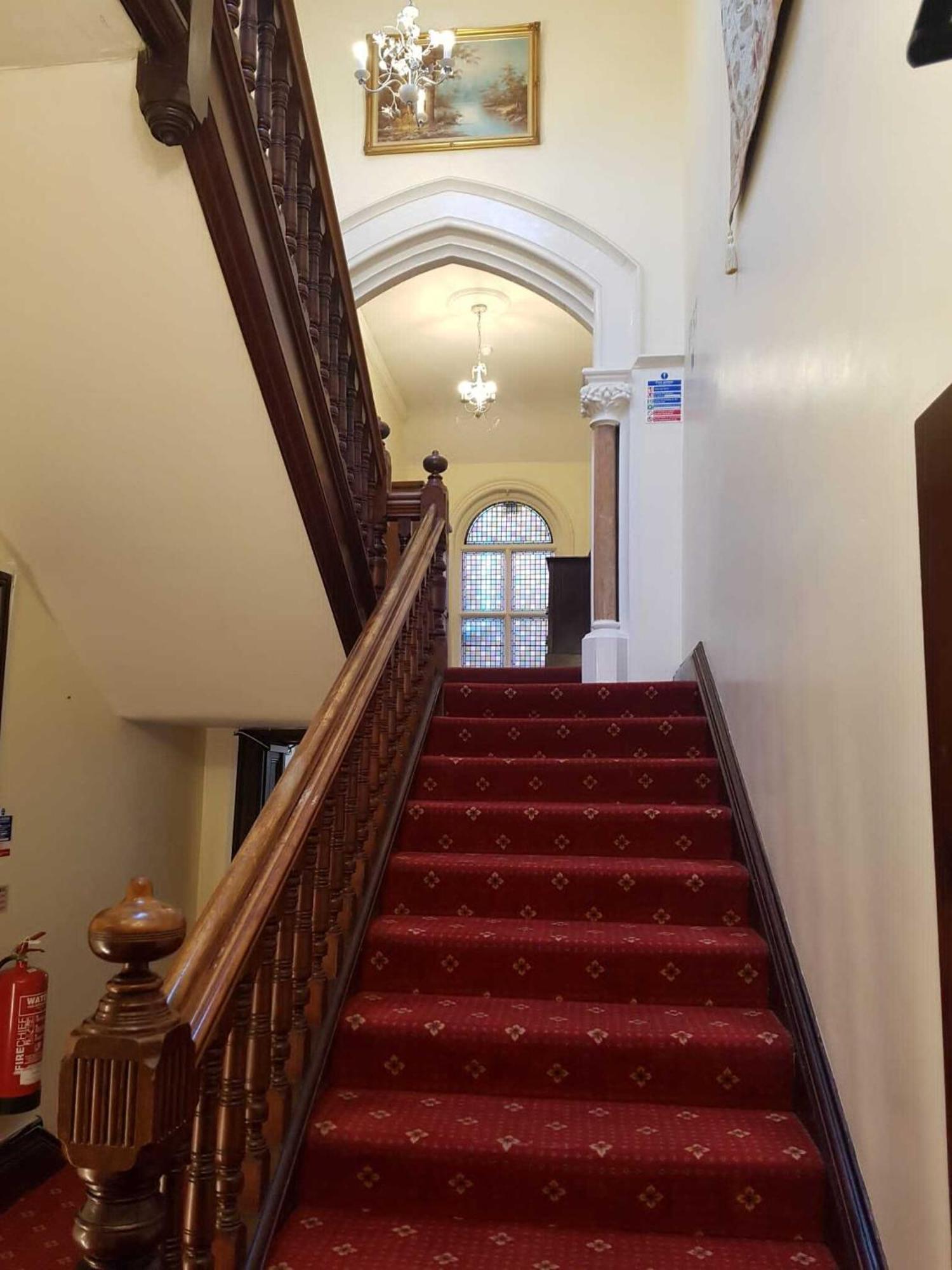 The Lismore Hotel Банбери Экстерьер фото