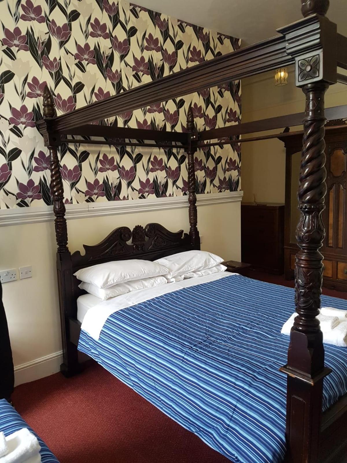 The Lismore Hotel Банбери Номер фото