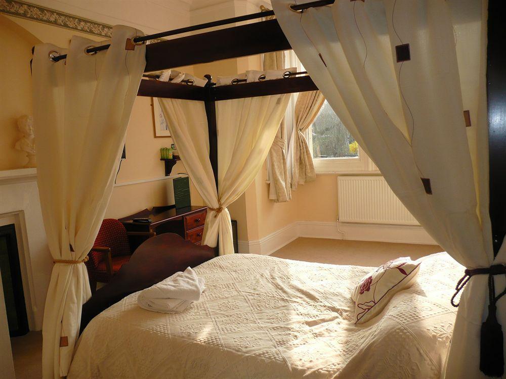 The Lismore Hotel Банбери Экстерьер фото
