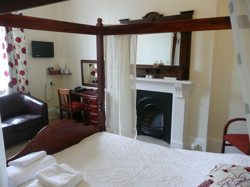 The Lismore Hotel Банбери Экстерьер фото
